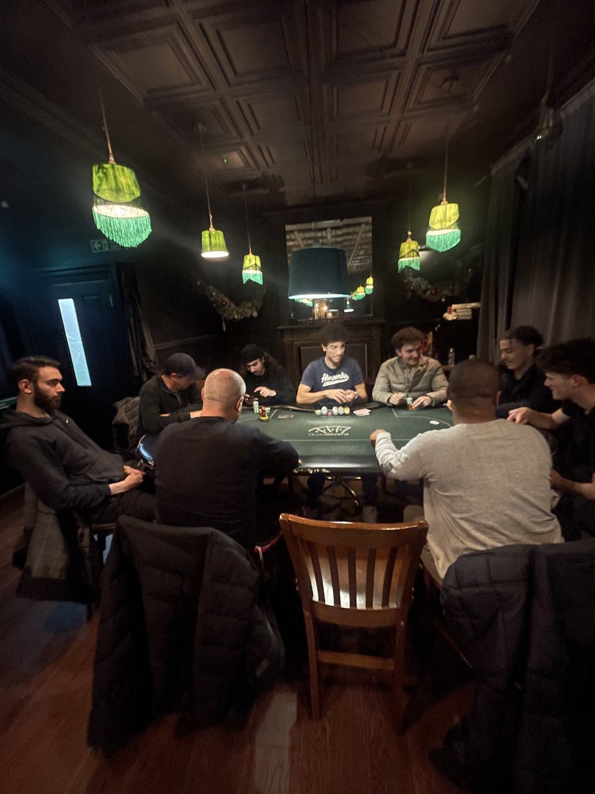 Atmospheric poker room